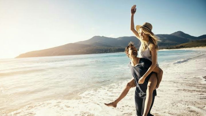 Tips to keep love flowing in your relationship