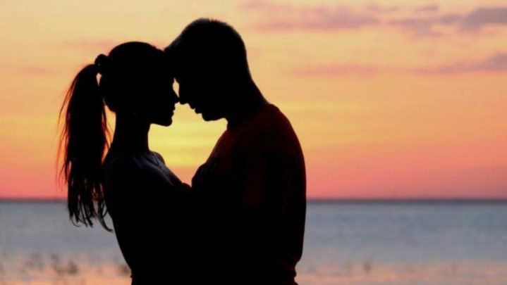 Signs That Show He/She Is Waiting For You To Ask Her Out