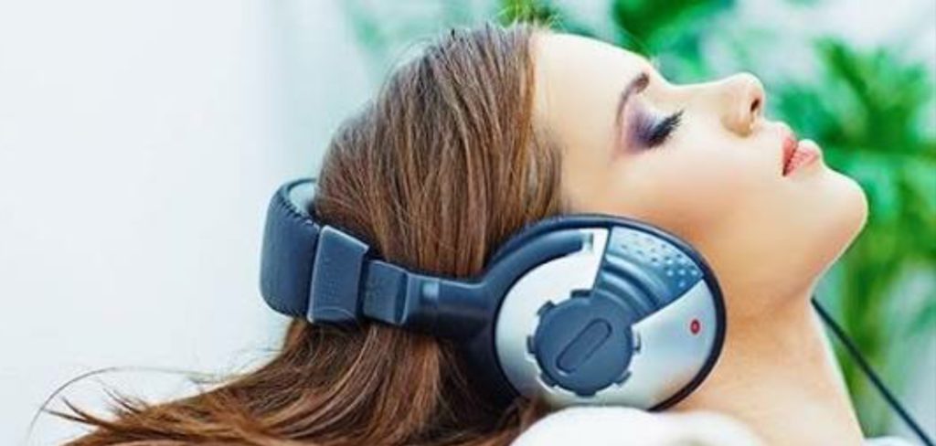 Bollywood Songs that would calm your mind