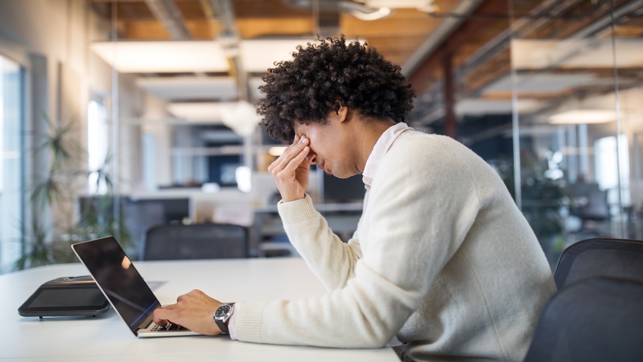 How to keep yourself happy in a stressful job? 