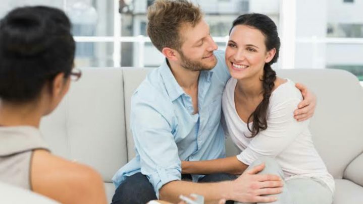 5 reasons couples should go for a therapy
