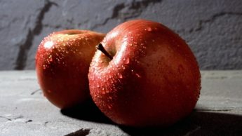 Apple a day keeps the doctor away: is it the healthiest fruit?