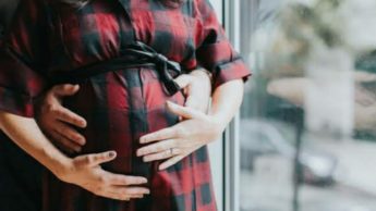 5 ways to bond with your partner when you are pregnant