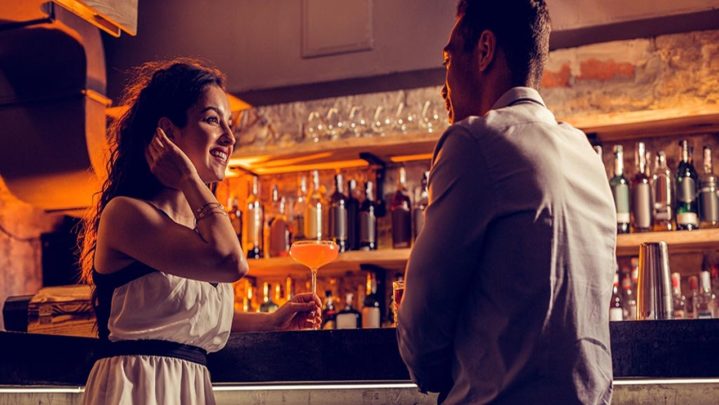 Best pickup lines to get a conversation started