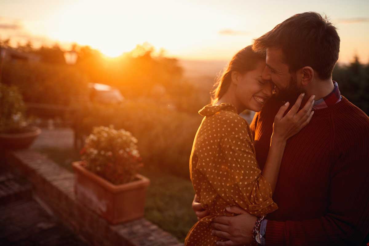 Hacks to keep your relationship private