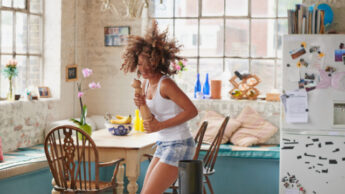 How a clean and happy home creates a better mood