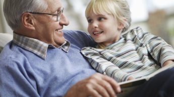 7 ways of how spending time with grandparents can be full of happiness
