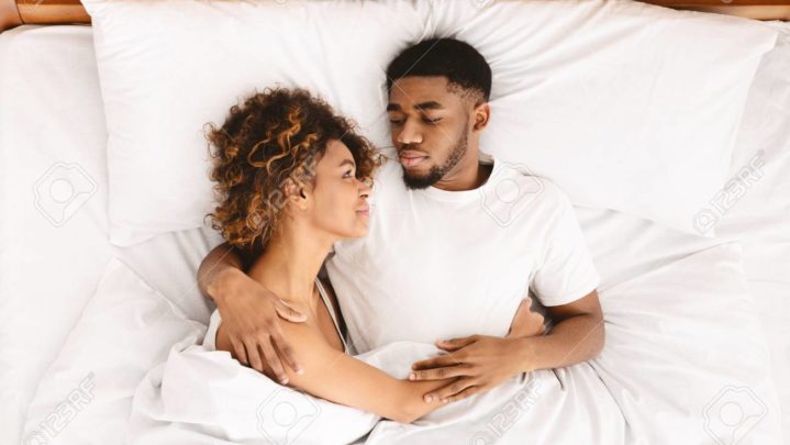 How to look after your girlfriend when she is having a tough time in life