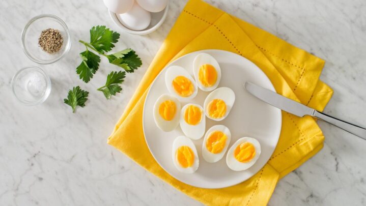 Looking For A Quick Breakfast Recipe? Try Boil Egg Toast
