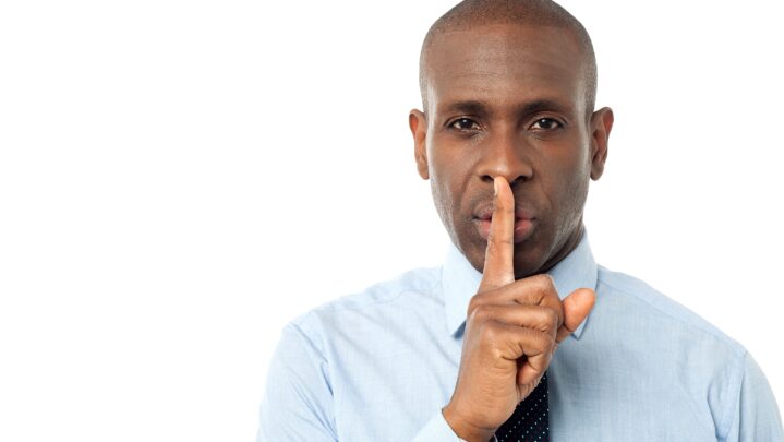 7 situation where you must stay silent