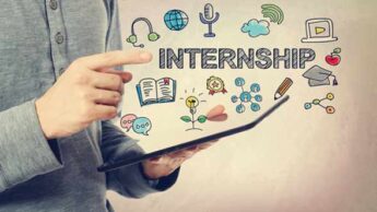Pros and cons of online internships for students
