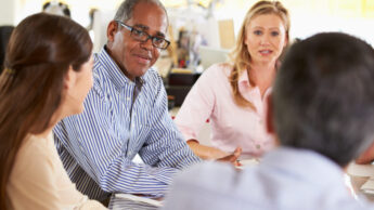 How to be friends with your boss 