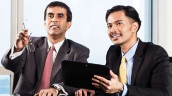 What are the courses you can take for a career in the stock market