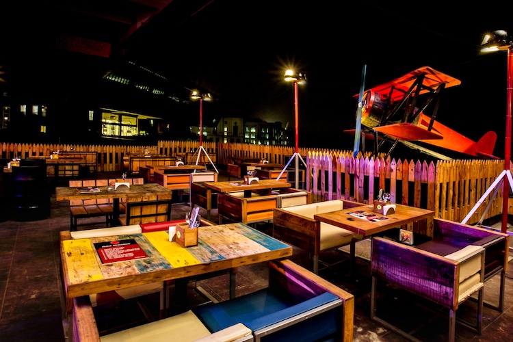 5 Best Roof Top Bars In Mumbai Which Are Must Visit 5