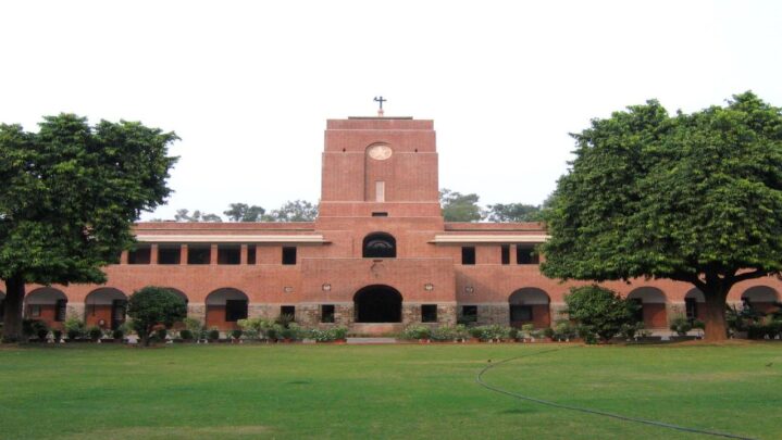 7 Best Colleges In Delhi Best For Learning Arts