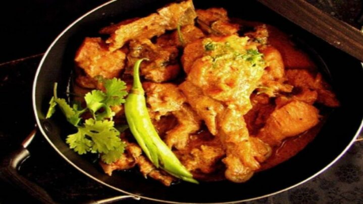 Easy Steps To Prepare Delicious Mughlai Chicken Handi At Home