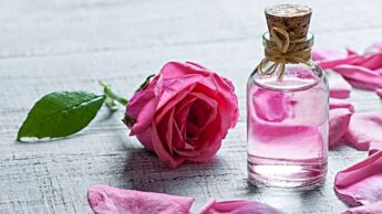8 Effective Uses Of Rose Water