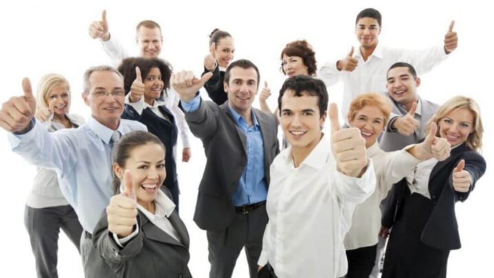 Private Firms Vs Government Jobs: Where Can You Find A Good Working Environment?