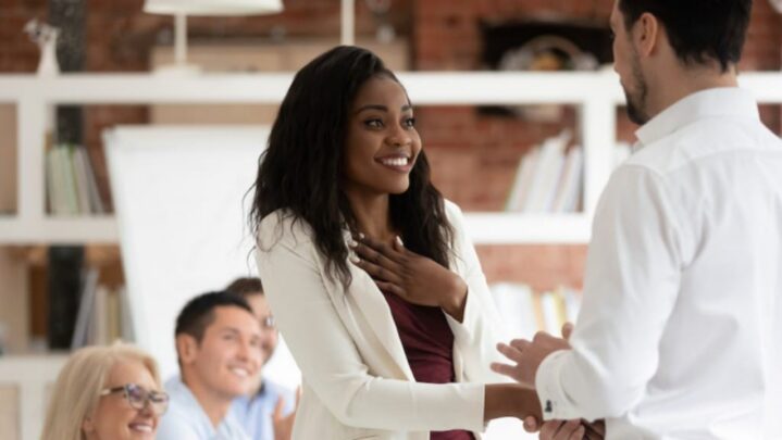 How to spread happiness with easiest of ways