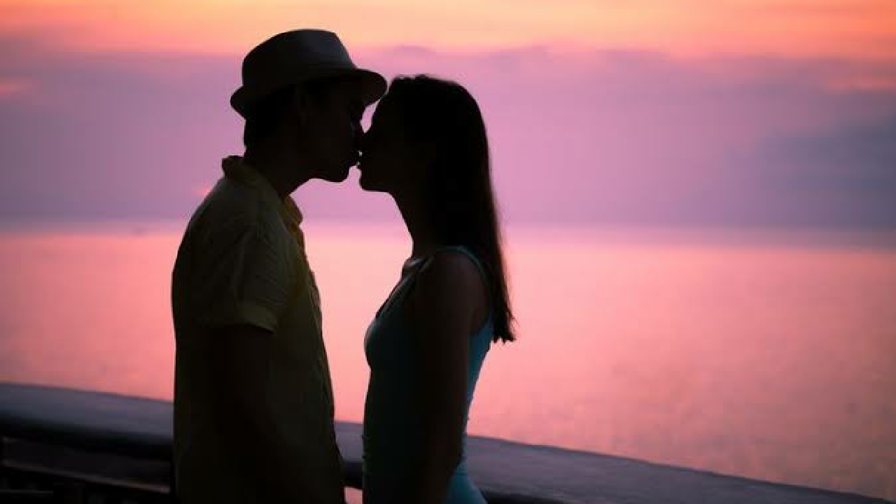 4-Tips to take care of before kissing