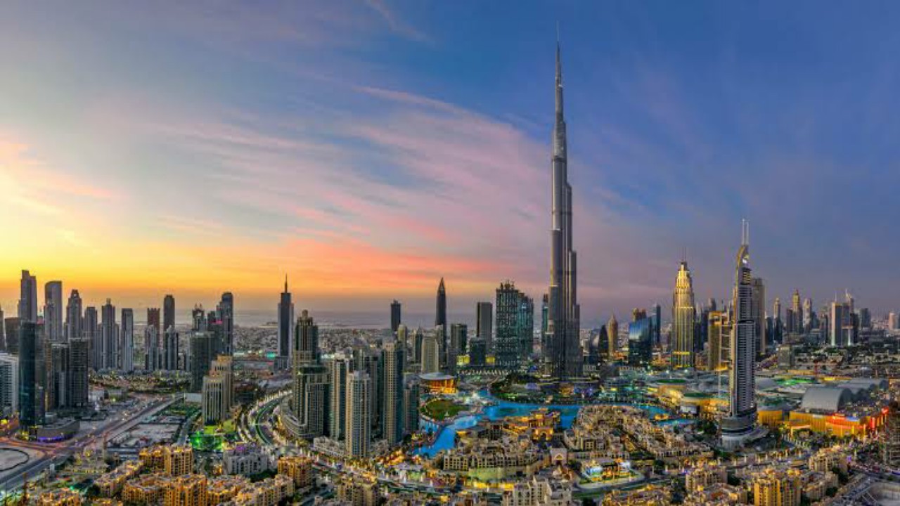 SHOCKING!!!! Know-How The World's Longest Building Burj Khalifa Was Made