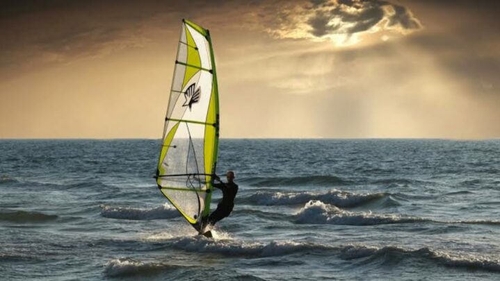 Incredible India: 5 Places In India Where You Can Enjoy Water Sports