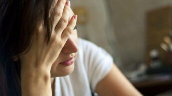 5 Ways To Deal With Negative Thoughts