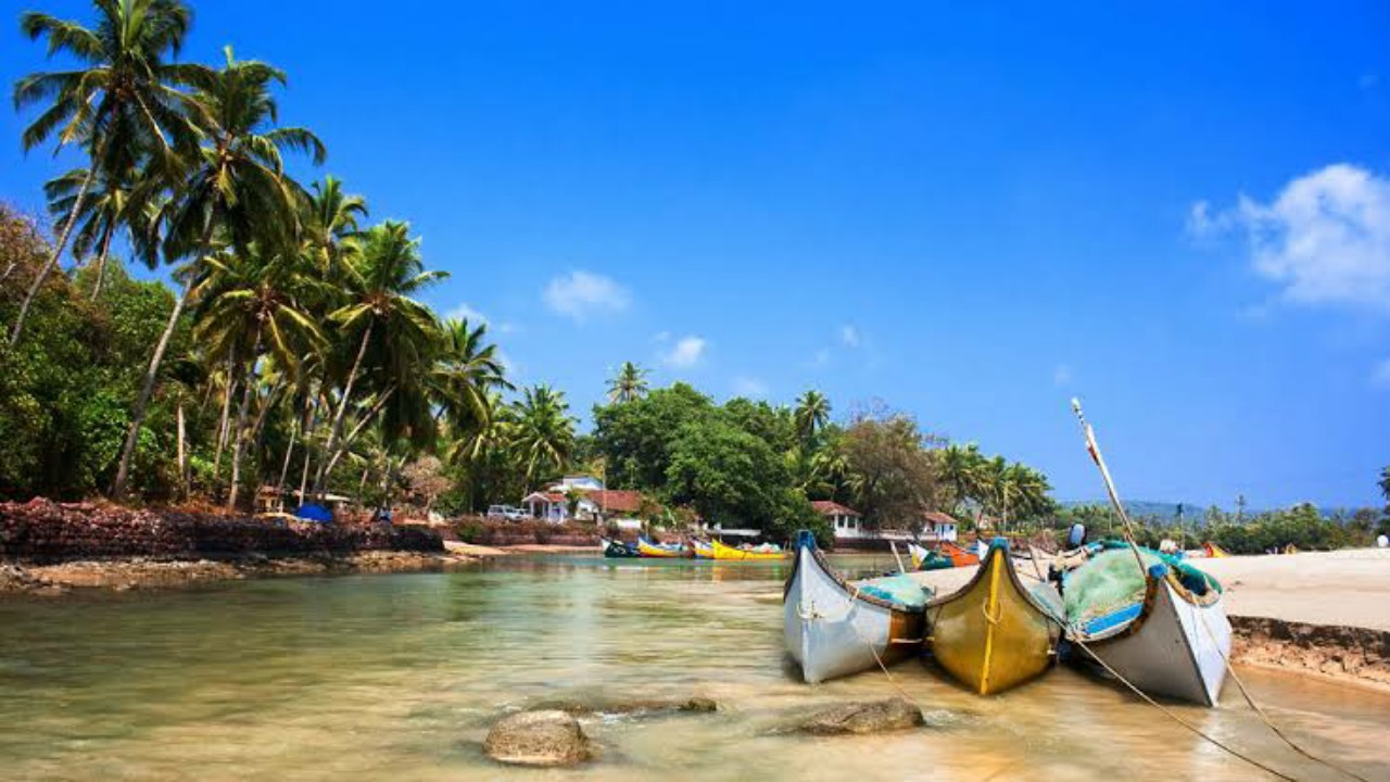 Incredible India: 5 Places In India Where You Can Enjoy Water Sports 2