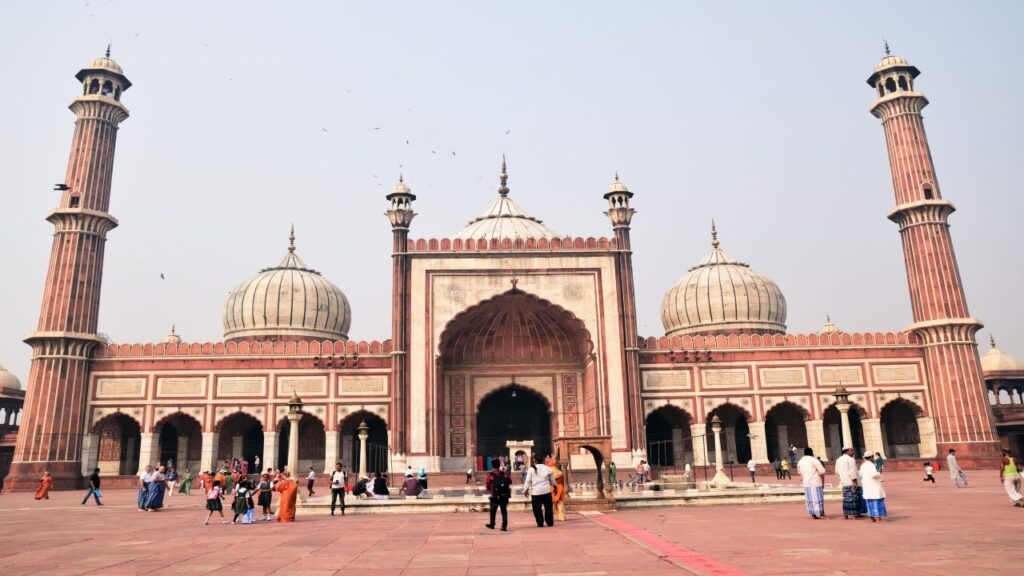 Incredible India: Top 5 Most Beautiful Mosque In India One Must Visit