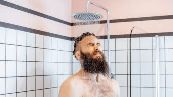 Things You Should Know That Happens To Our Body When We Don’t Shower Regularly