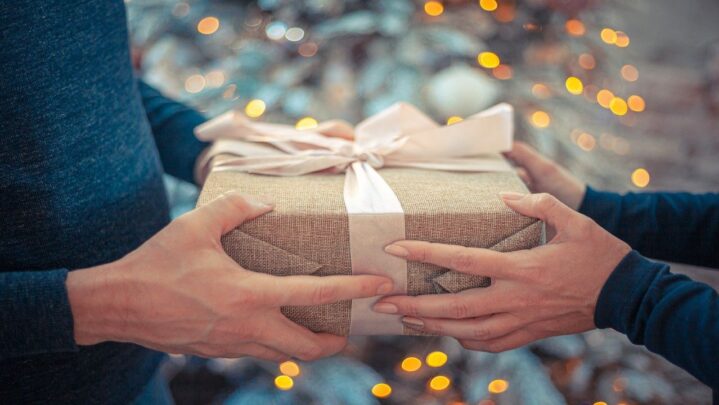 5 Gift Ideas To Give To Your Boyfriend This Anniversary