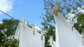 Tips To Remove Kitchen Stains From Your Clothes