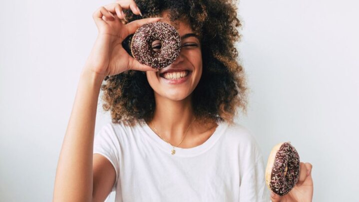 17 Ways To Feel Happy Instantly