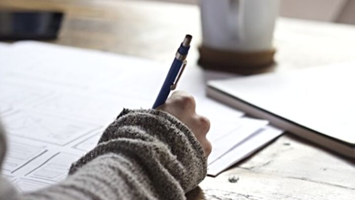 5 Jobs To Make A Career In Writing