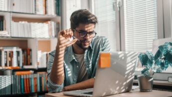 7 Best Jobs For Political Science Majors