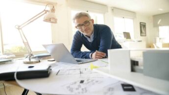 7 Jobs That Pay Well For A Bachelor Degree Holder