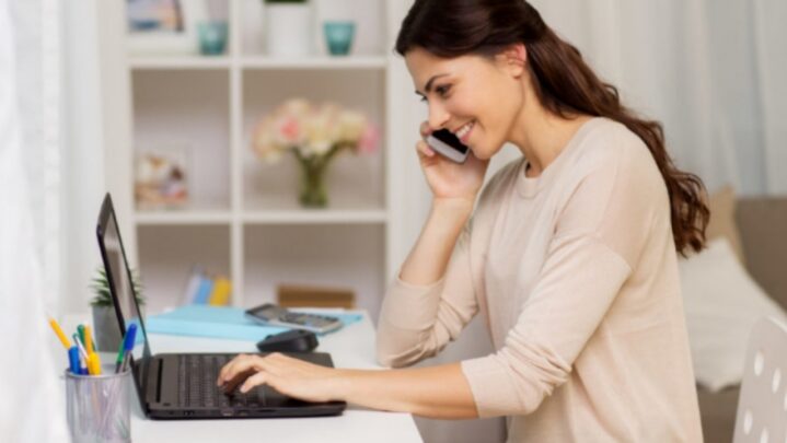 7 Work From Home Jobs For Housewives