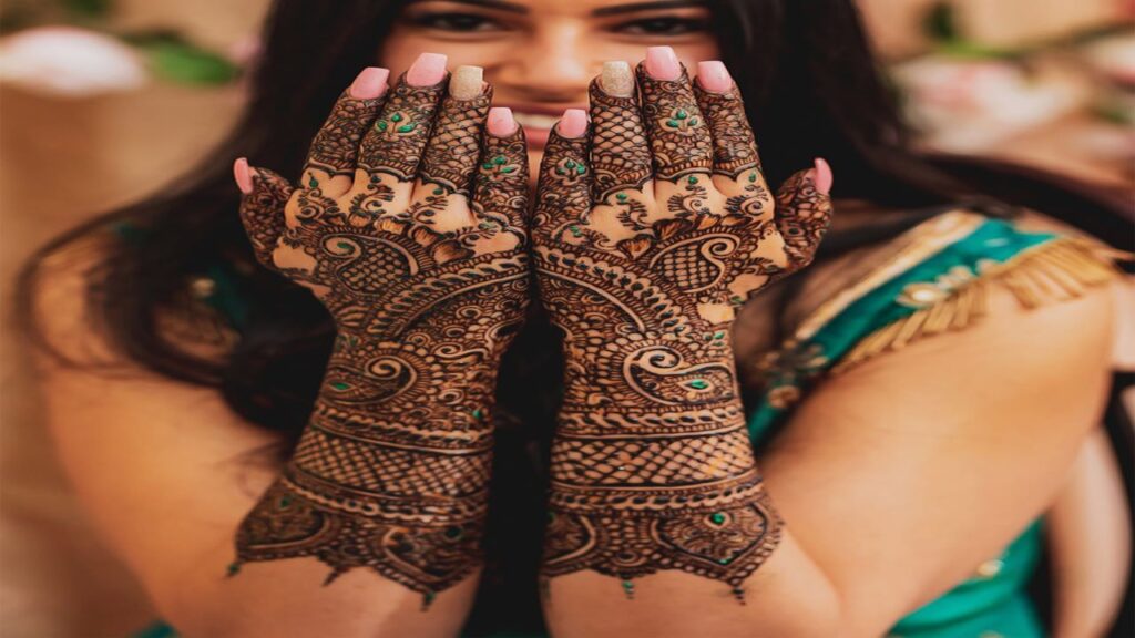Easy Henna Mehendi Designs For Every Occasion 2