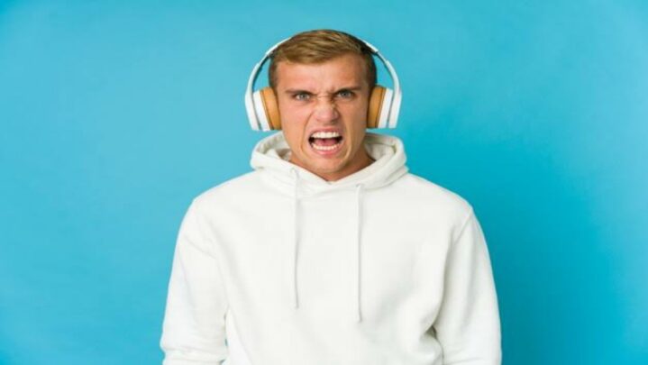 7 Songs To Play On Repeat When You Are Mad