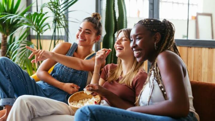 5 Bollywood Movies That Inspire Us To Laugh And Be Happy