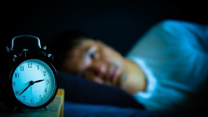 How To Deal With Insomnia And Sleep Peacefully At Night