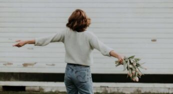 Must Read: Stop Chasing Happiness For Future And Find It Now Instead