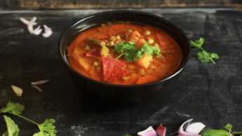 YUMMY!!! Have A Look At This Mouth-Watering Diwani Handi