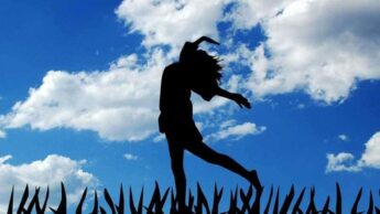 5 Priceless Gifts To Shower Yourself With