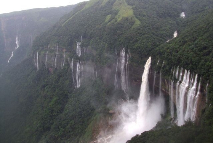 9 Highest Waterfalls In The World 7