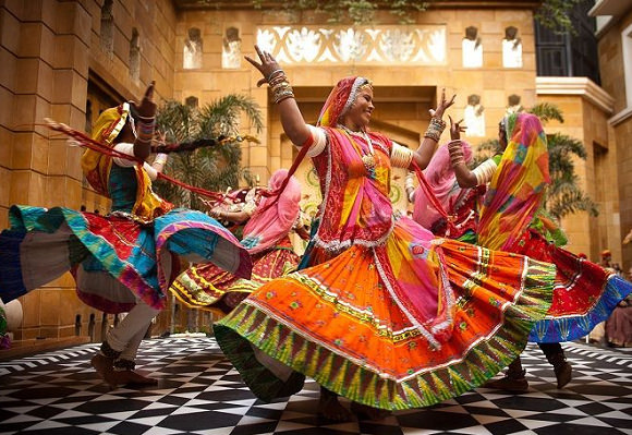 All You Need To Know About The Spinning Dance Of Rajasthan 'Ghoomar'