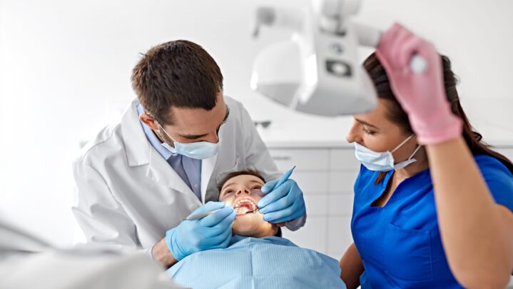 Dental Hygienist: All You Need To Know