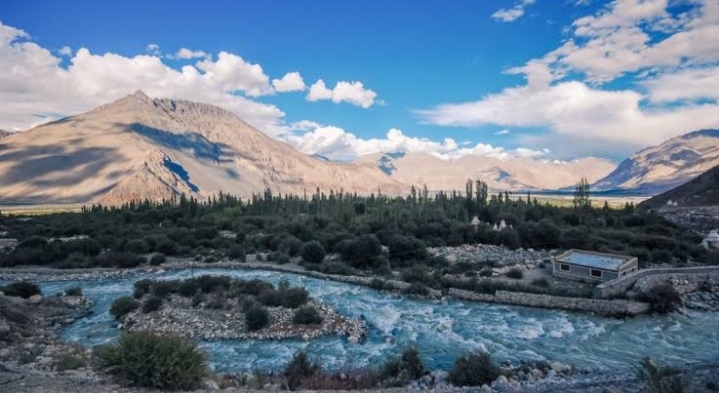 In Search Of A Thrilling Experience? Here Are Best Places In Ladakh 2