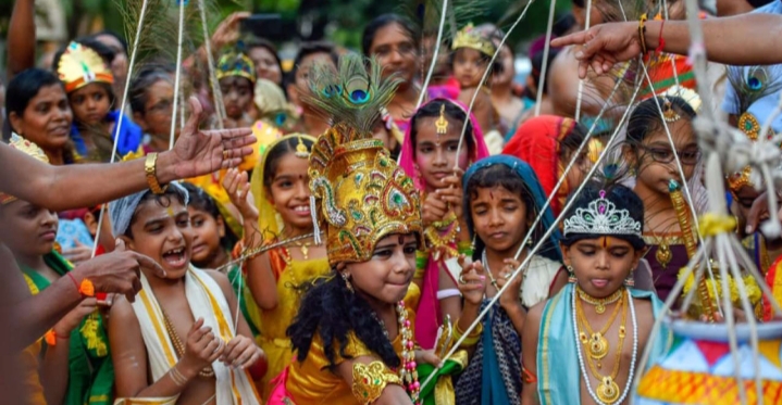 Most Celebrated Hindu Festivals In The Incredible India 4