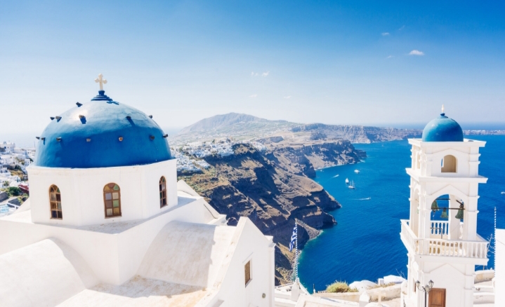 Santorini: A Destination Must Visit With Your Better Half 4